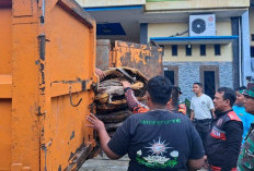 Gelar Kerja Bakti Massal Pasca Banjir
