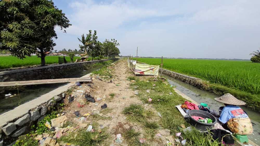 Kades Gunung Sari Minta Dibuatkan Jalan