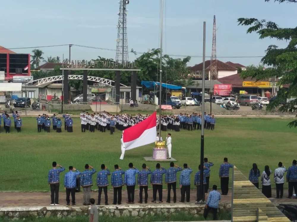 Camat Minta Pegawai Tingkatkan Inovasi Pelayanan