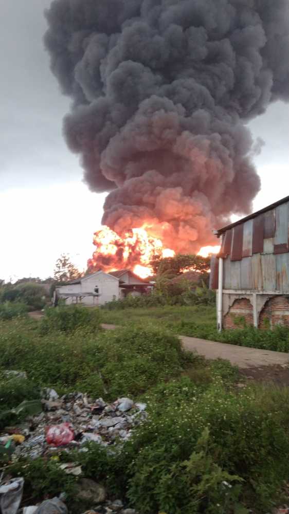 Dua Kali, Pabrik Tiner di Curug Terbakar