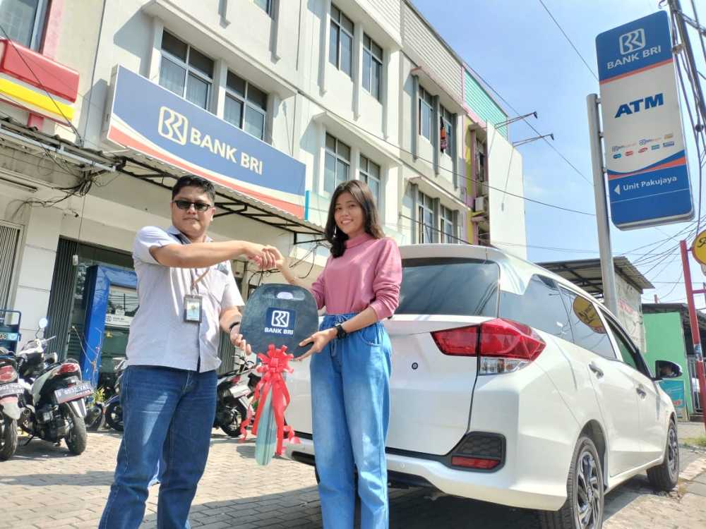 Gadis Ciledug Tangerang Dapat Mobil Undian Simpedes BRI