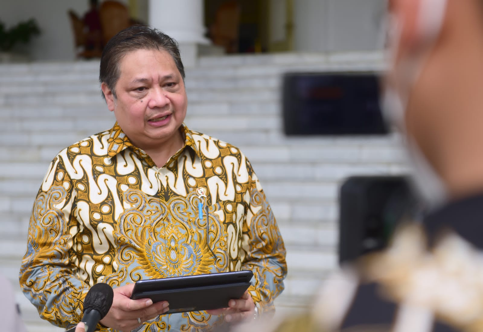 Dikomandoi Airlangga, Ibu-Ibu Puas Pemulihan Ekonomi dan Penanganan Pandemi