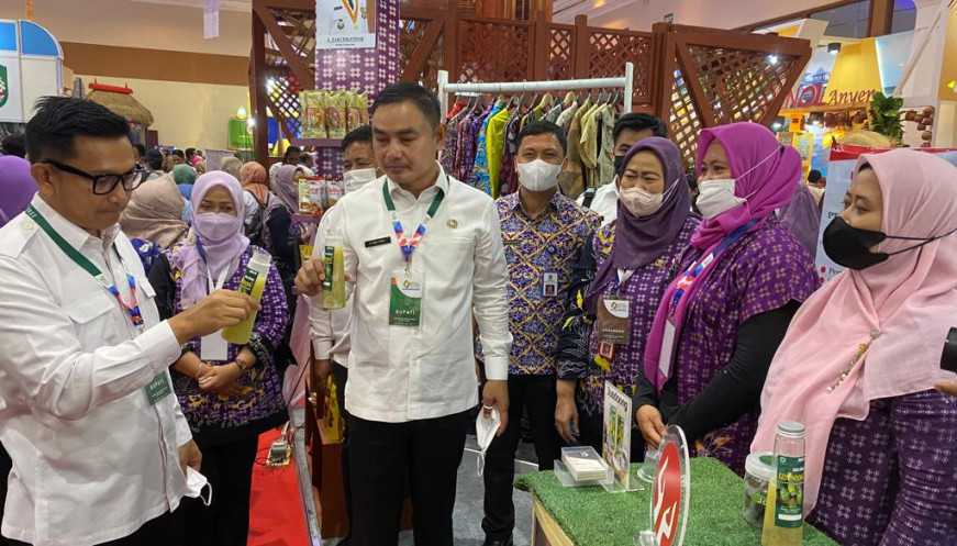 Kunjungi APKASI Otonomi Expo 2022, Wabup Tangerang: UMKM Kita Semakin Gemilang dan Jaya