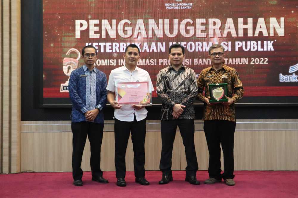 Pemkot Tangsel Kembali Raih Penghargaan Badan Publik Informatif 2022