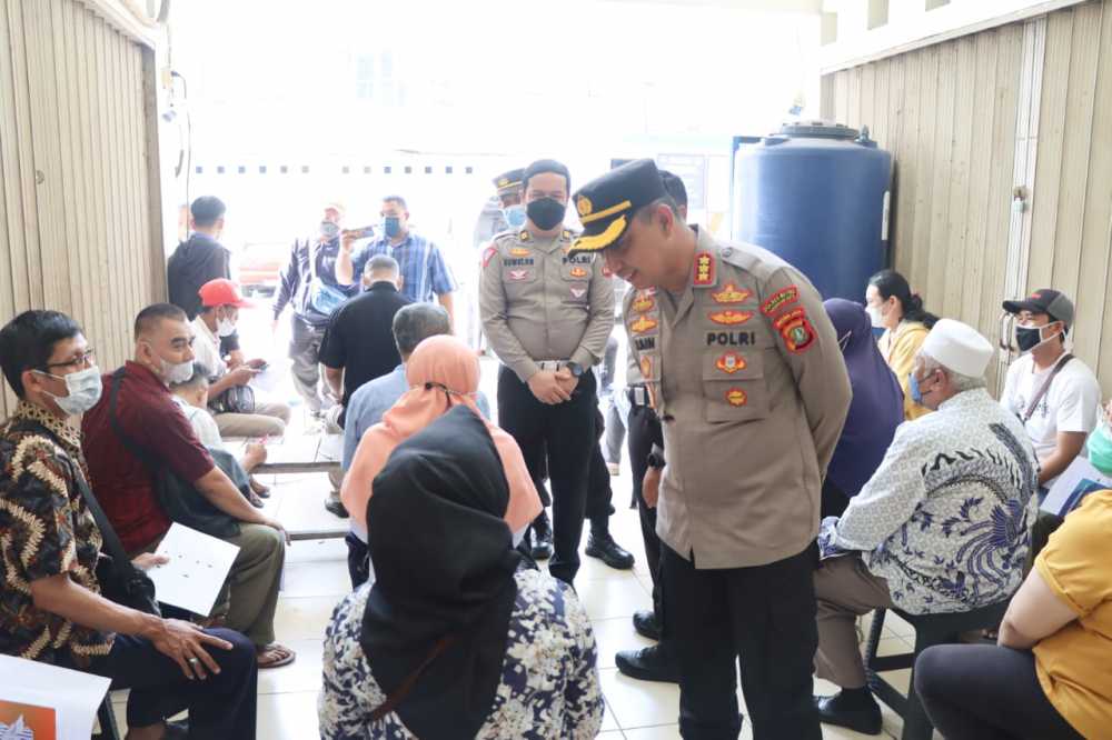 Kapolres Metro Tangerang Kota Sidak Pelayanan SIM Keliling di Jatiuwung