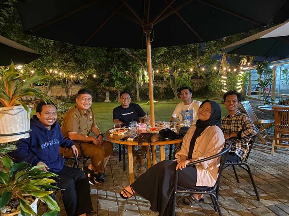 Coffe Night Dispora Tangsel Sambangi Wirausaha Muda