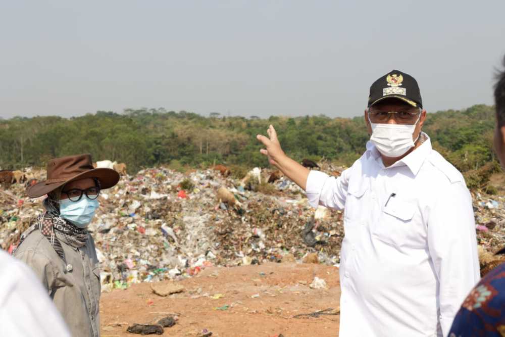 Pemkot Berencana Buang 500 Ton Sampah ke Lebak