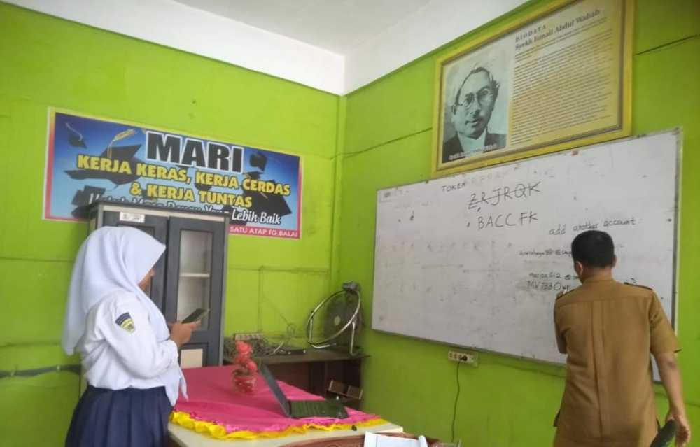 SMPN 3 Pakuhaji Siapkan Jam Pembelajaran Untuk Kelas 9