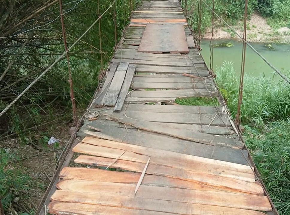 Seorang Bocah di Lebak Tewas Terjatuh Dari  Jembatan Gantung