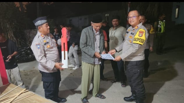 Kapolsek Sepatan Ajarkan Ketukan Kentongan, Begini Kodenya