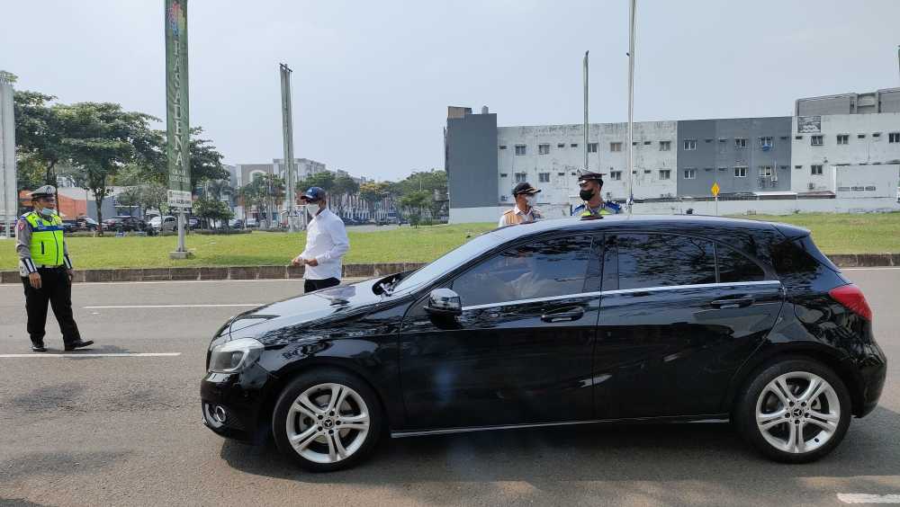 Samsat Kelapa Dua Gelar Razia Pajak di Gading Serpong, Bayu : Tadi Ada Juga Mobil Mewah Kedapatan Nunggak Paja