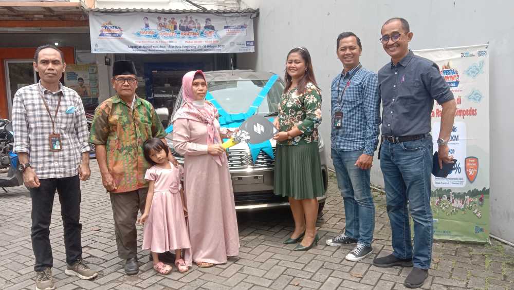 Mobil Hadiah BRI Panen Raya Simpedes Diserahkan ke Pemenang