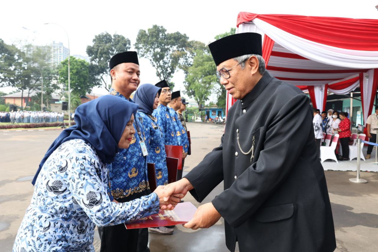 Benyamin Ingatkan Guru Untuk Terus Berinovasi Dalam Mengajar