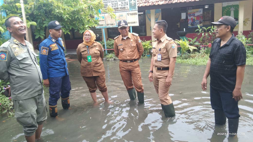 Pasca Hujan yang Terjadi Sejak Beberapa Hari Lalu, Banjir Landa Tiga Kelurahan di Kosambi