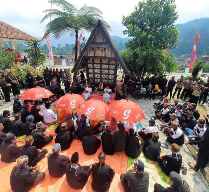 Iti Ajak Warga Adat Manfaatkan Seren Taun Jadi Potensi Wisata