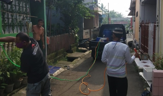 Zona Kuning, Penyemprotan Disinfektan Tetap Berjalan