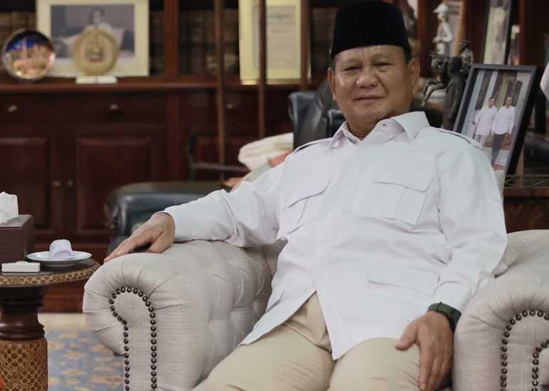 Prabowo Menang Head to Head dengan Ganjar atau Anies