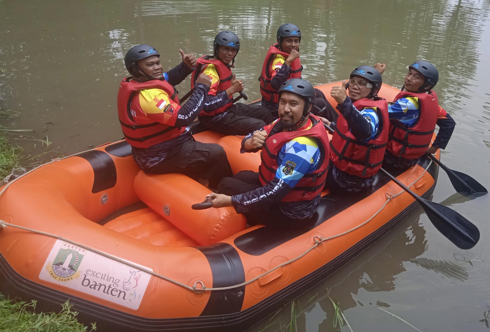 Anggota Keluarga Besar Putra Putri Polri Tangerang Selatan Dilatih Rescue