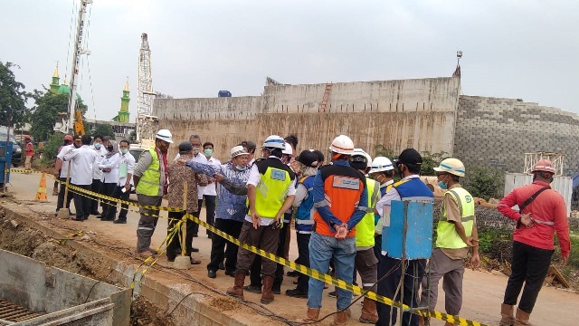 Dewan Hentikan Proyek Tol Bandara