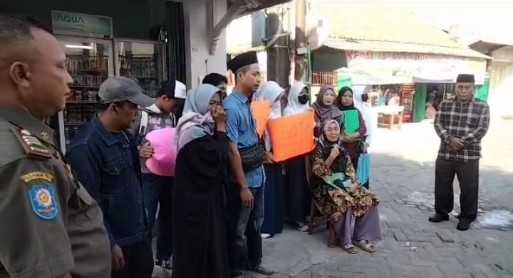 Belasan Anak Yatim Minta Diakomodir Masuk SMKN 5 Kota Tangerang