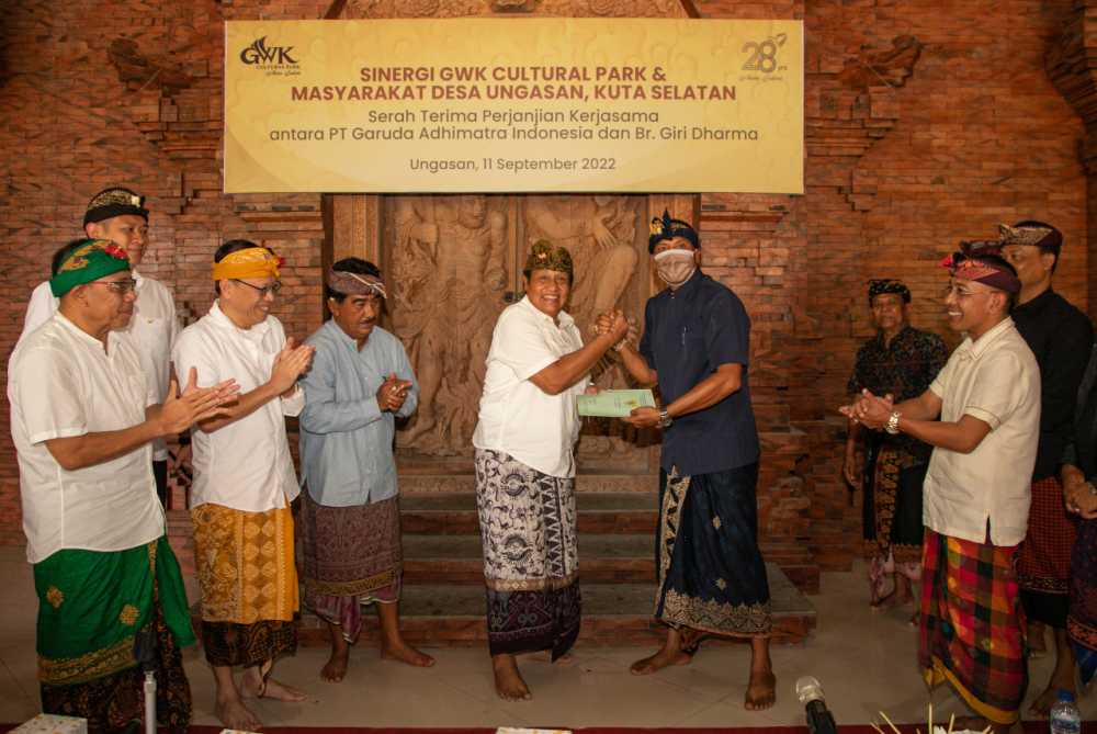 GWK Cultural Park Sinergi Bersama Masyarakat Desa Ungasan Badung