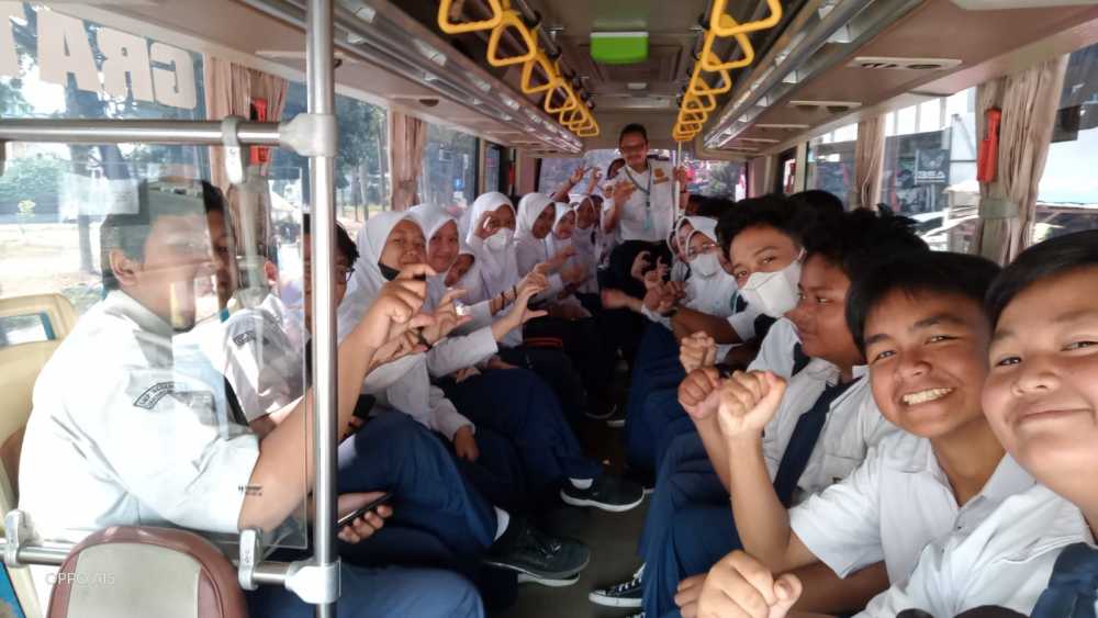 Dishub Kota Tangerang Selatan Kaji Rute Baru Bus Sekolah Gratis