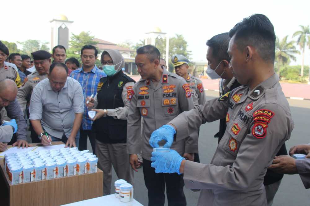 Hasil Tes Urin Personel Polda Banten yang Terlibat Operasi Mantap Brata