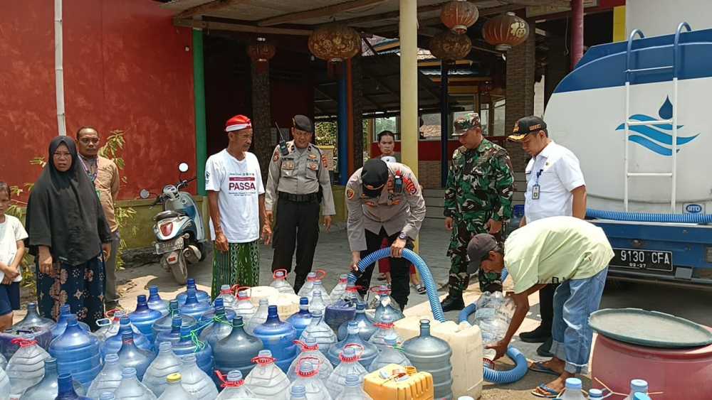 Tanjung Kait Dilanda Kekurangan Air Bersih, 10 Ribu Liter Air Dikirim