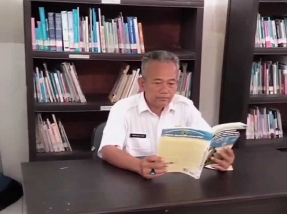 Pakuhaji Bangun Perpustakaan Untuk Masyarakat