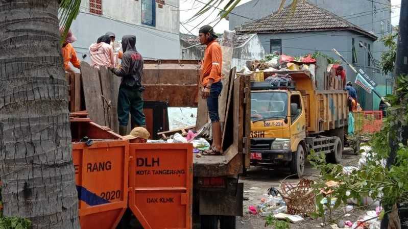 Malam Pergantian Tahun Sampah Mencapai 40 Ton